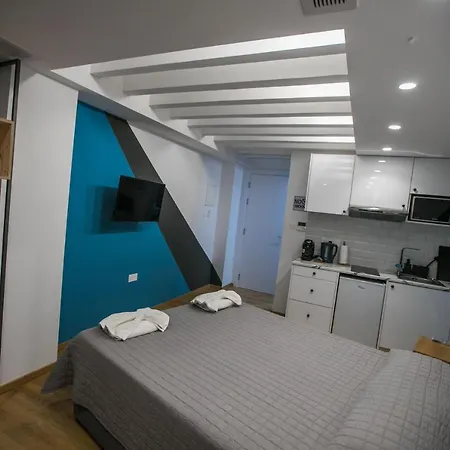 Aparthotel Joseph'spot Center 2*